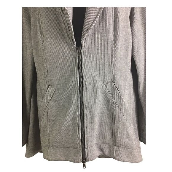 Cabi Drop-off Gray Jacket Spring 2018 #5300 Size Medium - Picture 8 of 10
